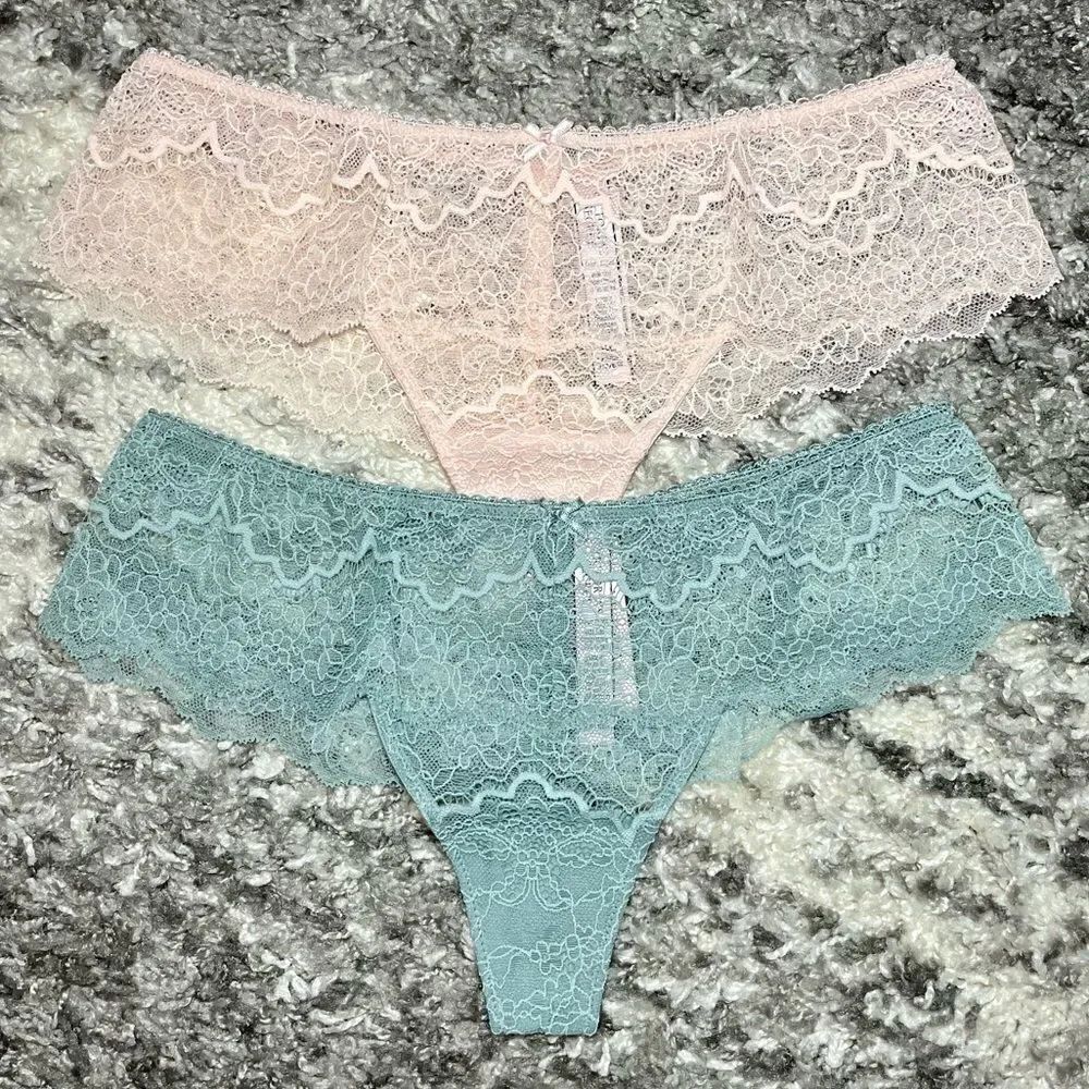 NWT Victoria’s Secret Dream Angels Lace Hipster Thong Panty 2-pack Bundle